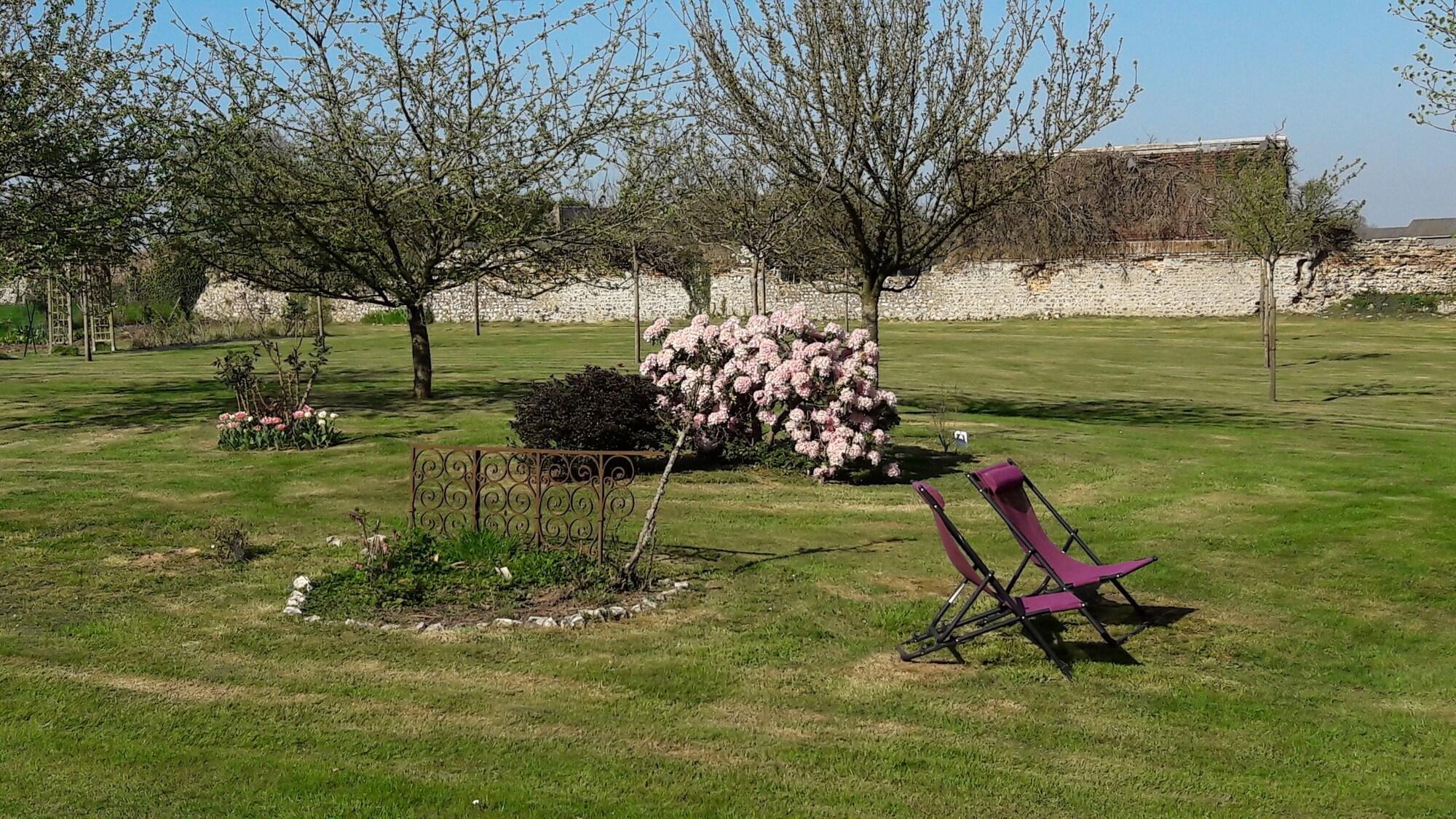 Vista Exterior Le Clos des Pensées