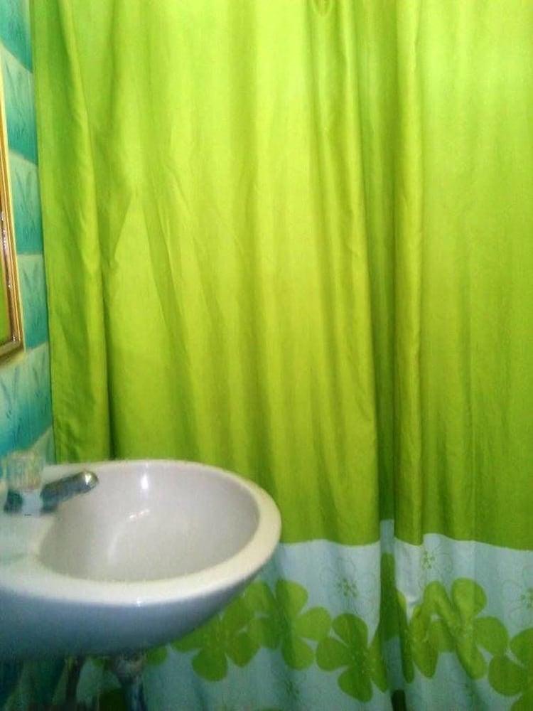 Set de Habitación Green World Hotel