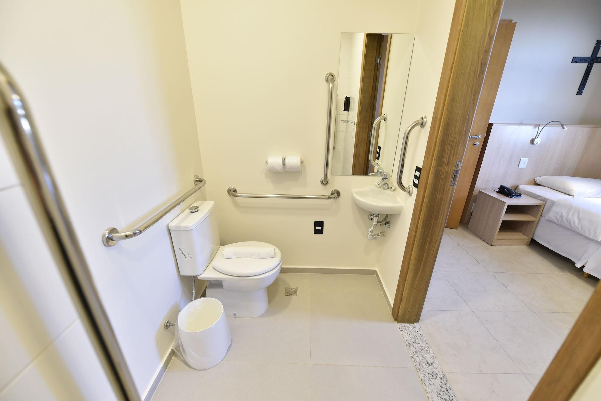 Equipamiento de Habitación Hotel Rainha dos Apóstolos