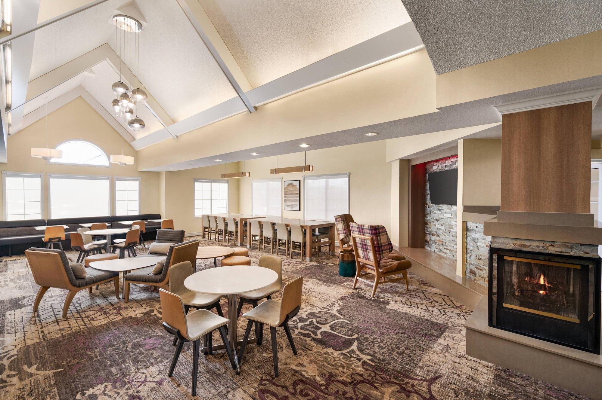 Vista Lobby Residence Inn by Marriott El Paso