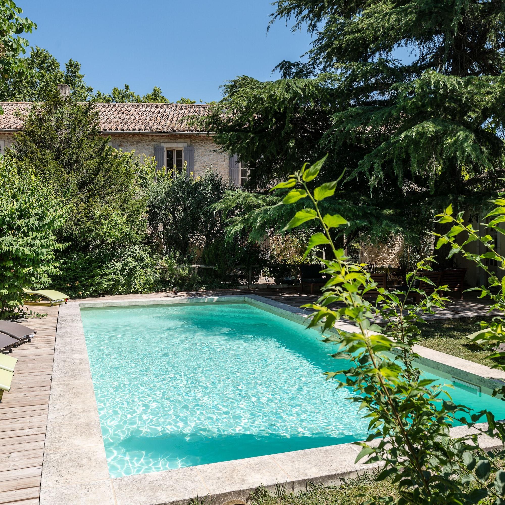 Vista Exterior Mas Vidau Porte des Alpilles