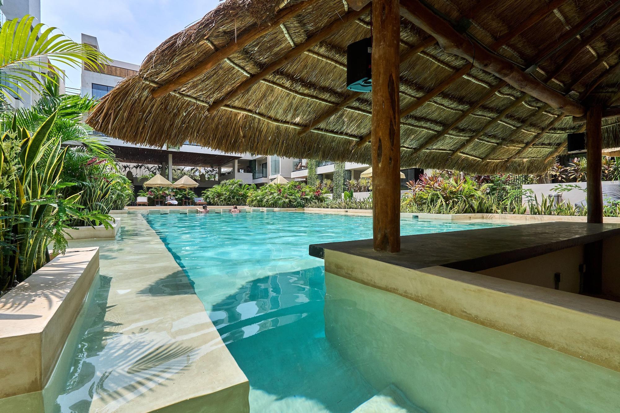 Bar/Salón Bakal Residence By Lockey