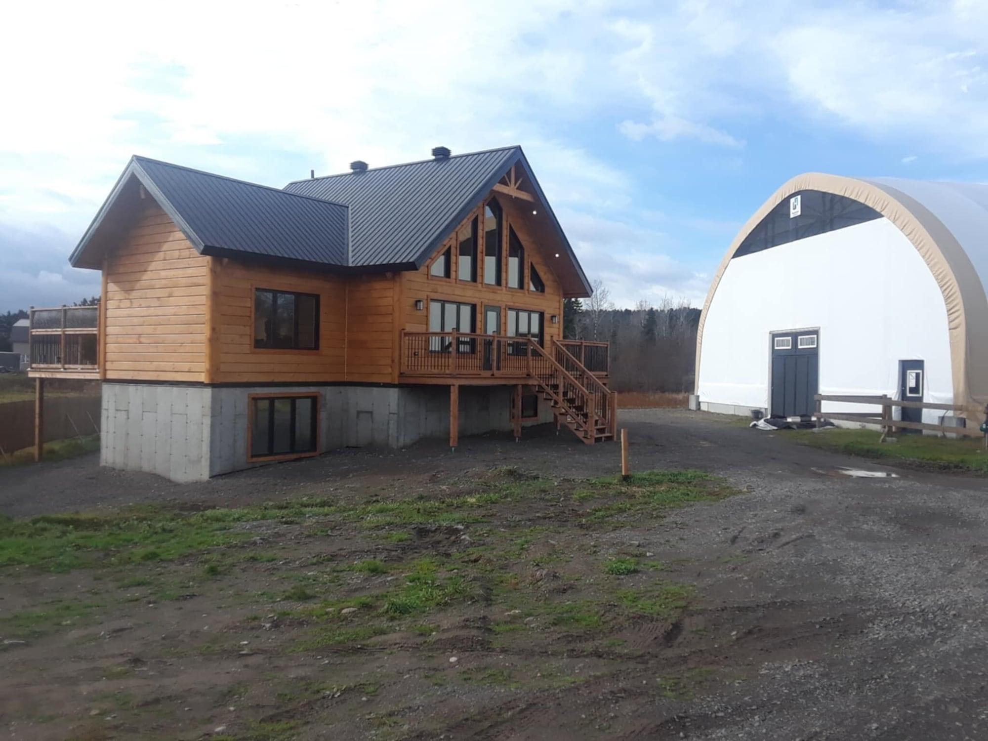 Vista Exterior Cheval Tribal
