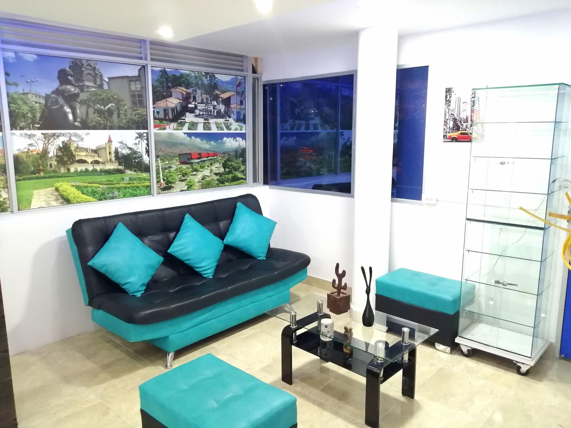 Vista Lobby Persea Hotel - sports bar