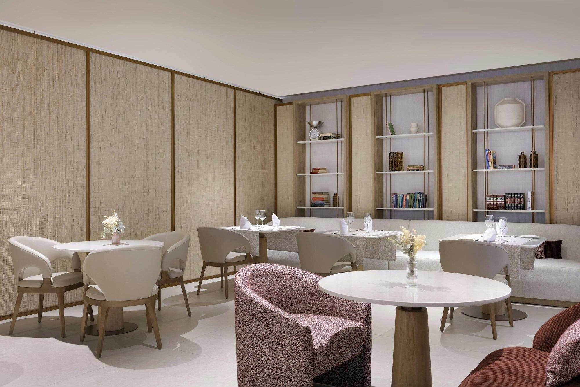 Restaurant Madrid Marriott Hotel Princesa Plaza