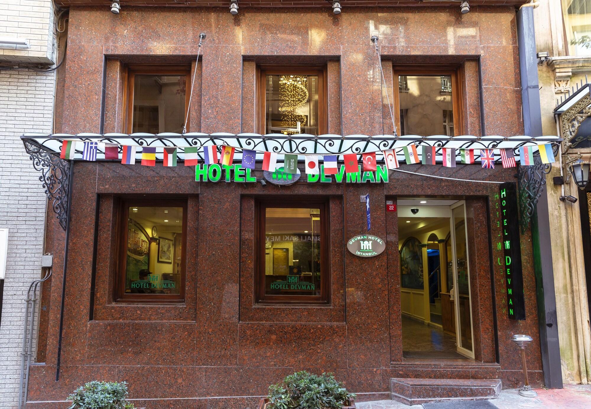 Vista Exterior Hotel Devman