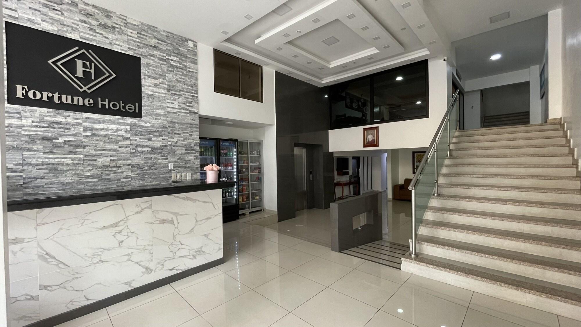 Vista Lobby Fortune Hotel
