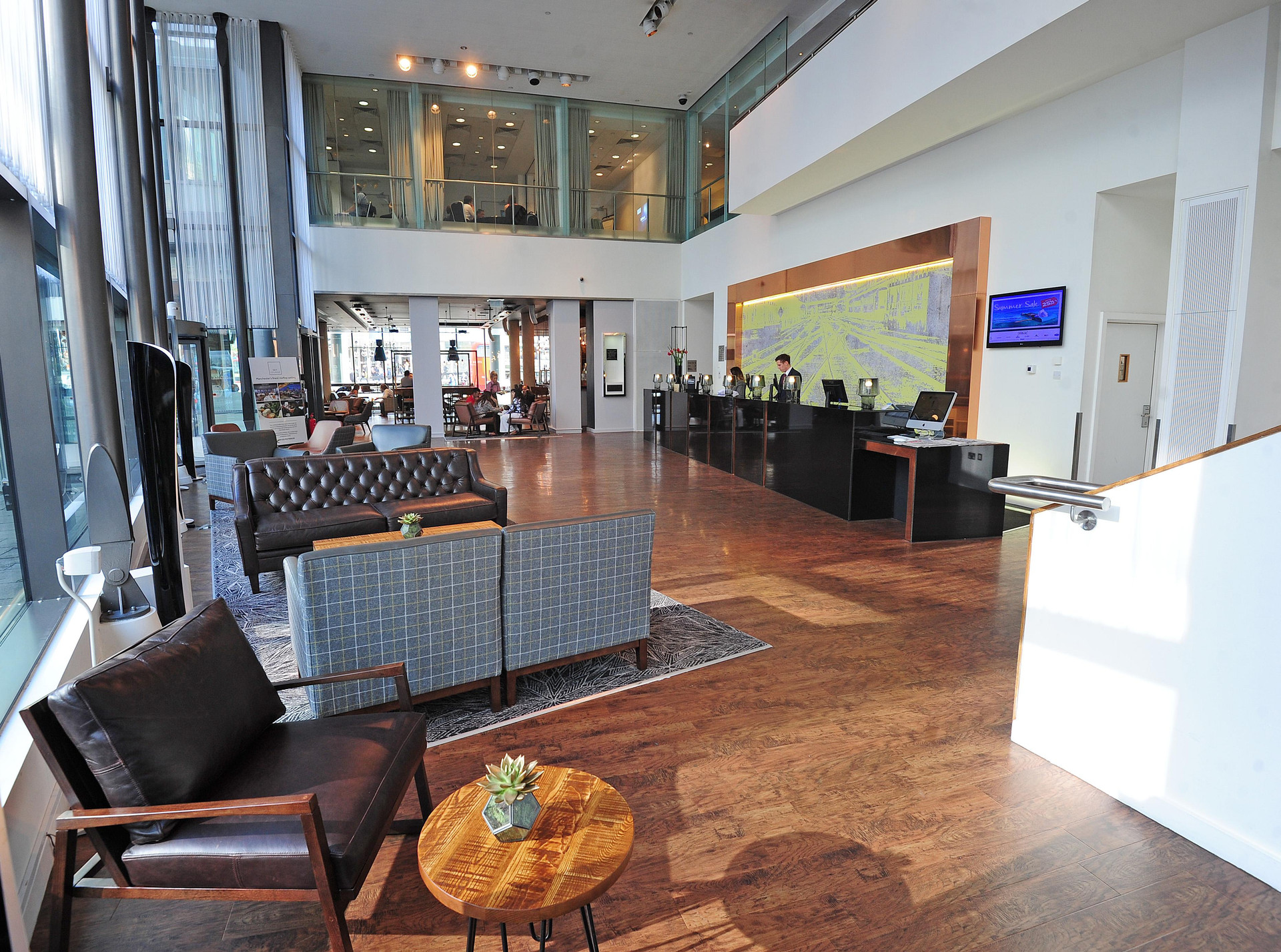 Vista Lobby DoubleTree by Hilton Manchester - Piccadilly