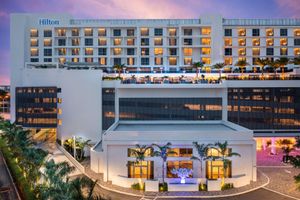 Alojamiento - Hilton Miami Aventura