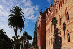 Actividad - VIsita a Comillas y al Capricho de Gaudí en grupos reducidos