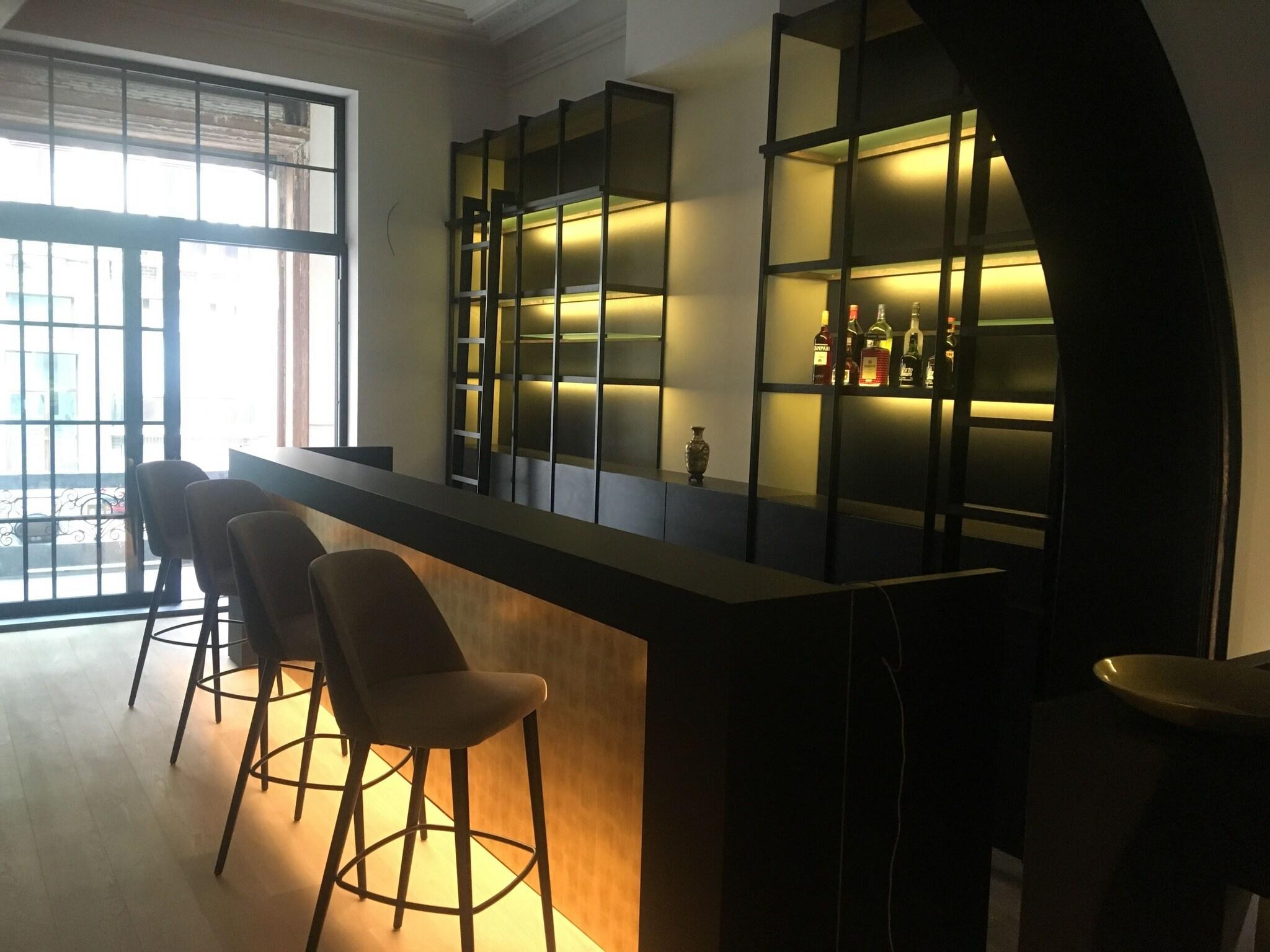 Bar/Salón Hotel Monarc