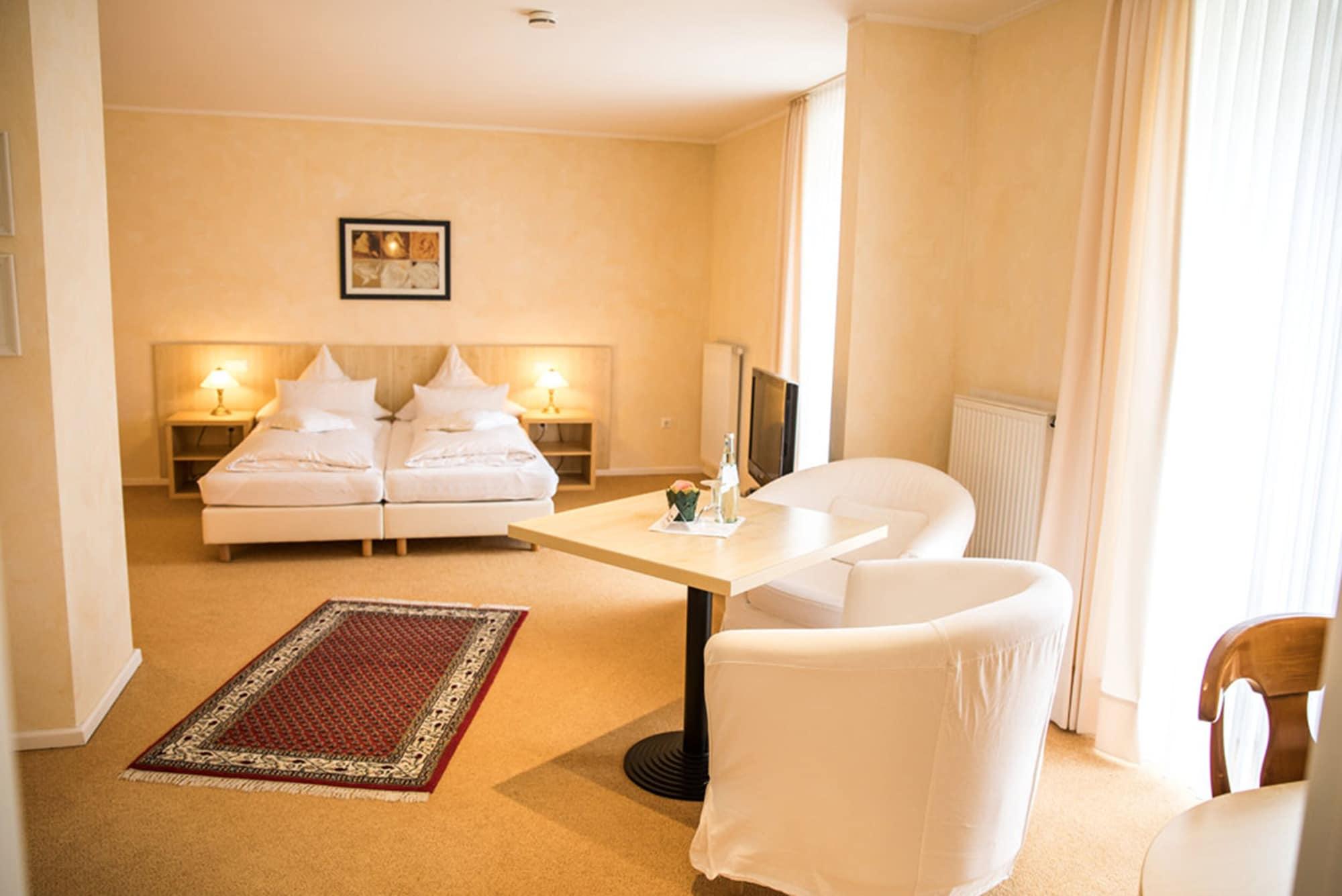 Varios airhotel ROYAL
