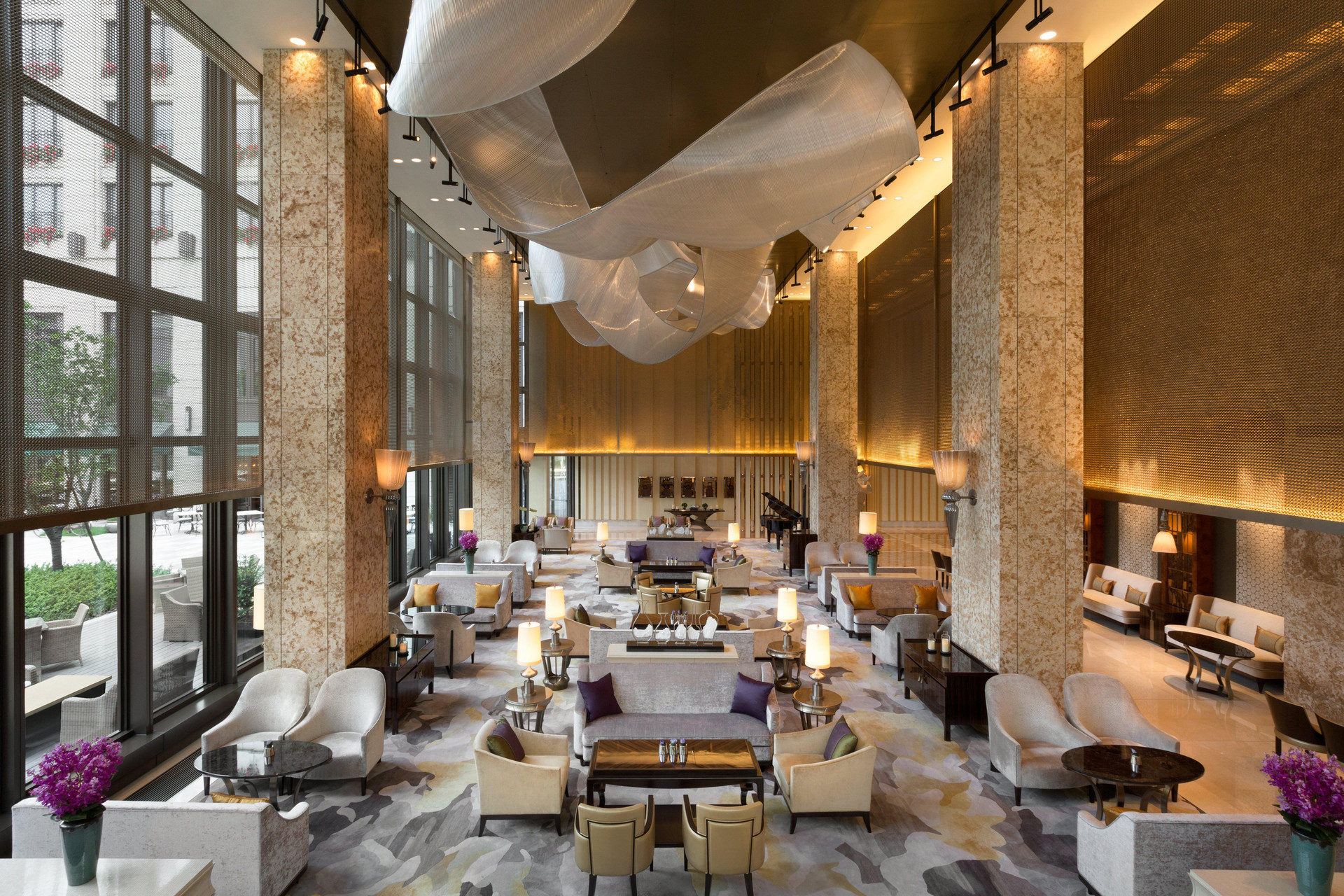 Bar/Salón Midtown Shangri-La, Hangzhou
