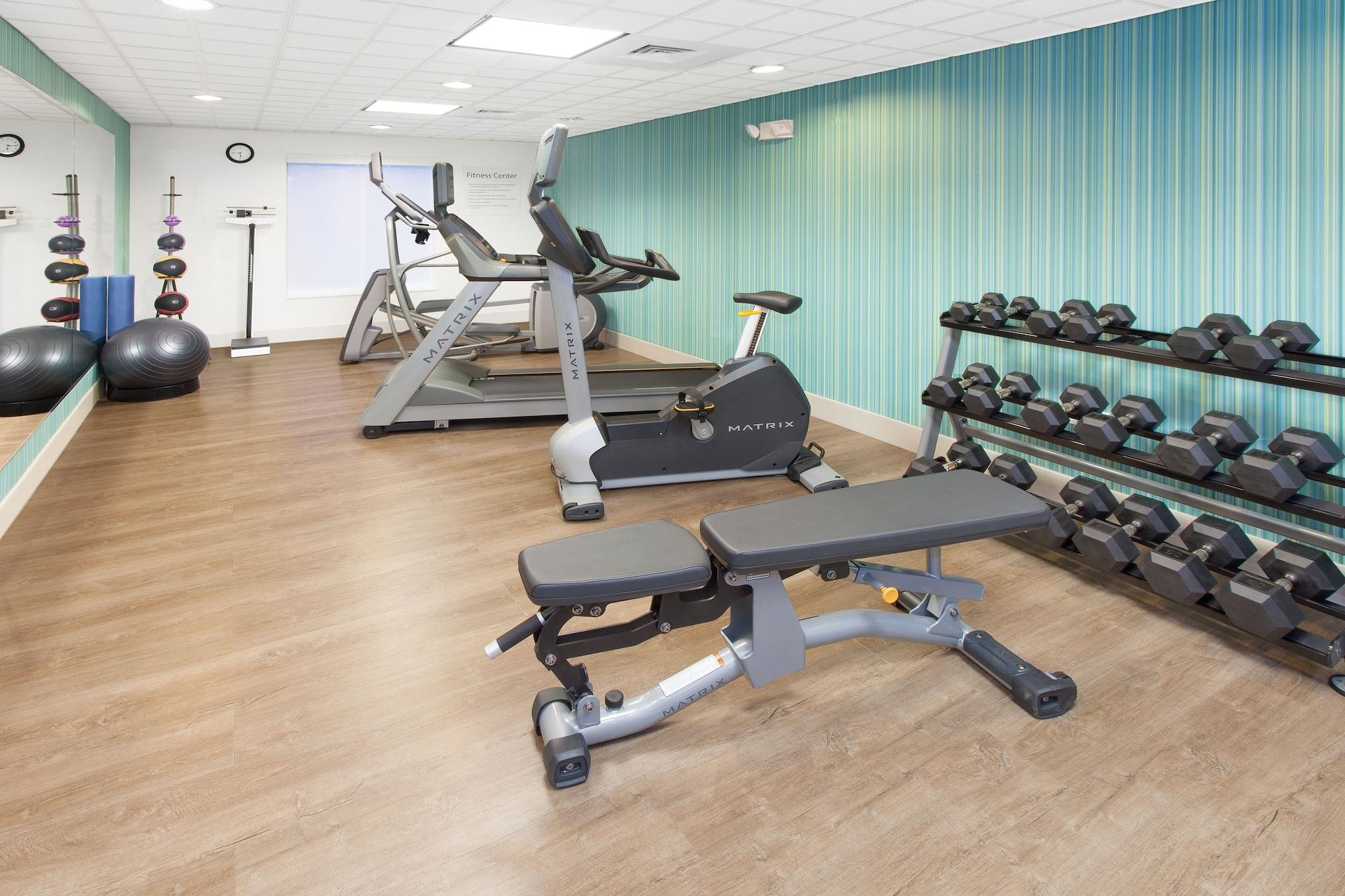 Gimnasio Holiday Inn Express Hotel & Suites, a Lake Zurich-Barrington by IHG