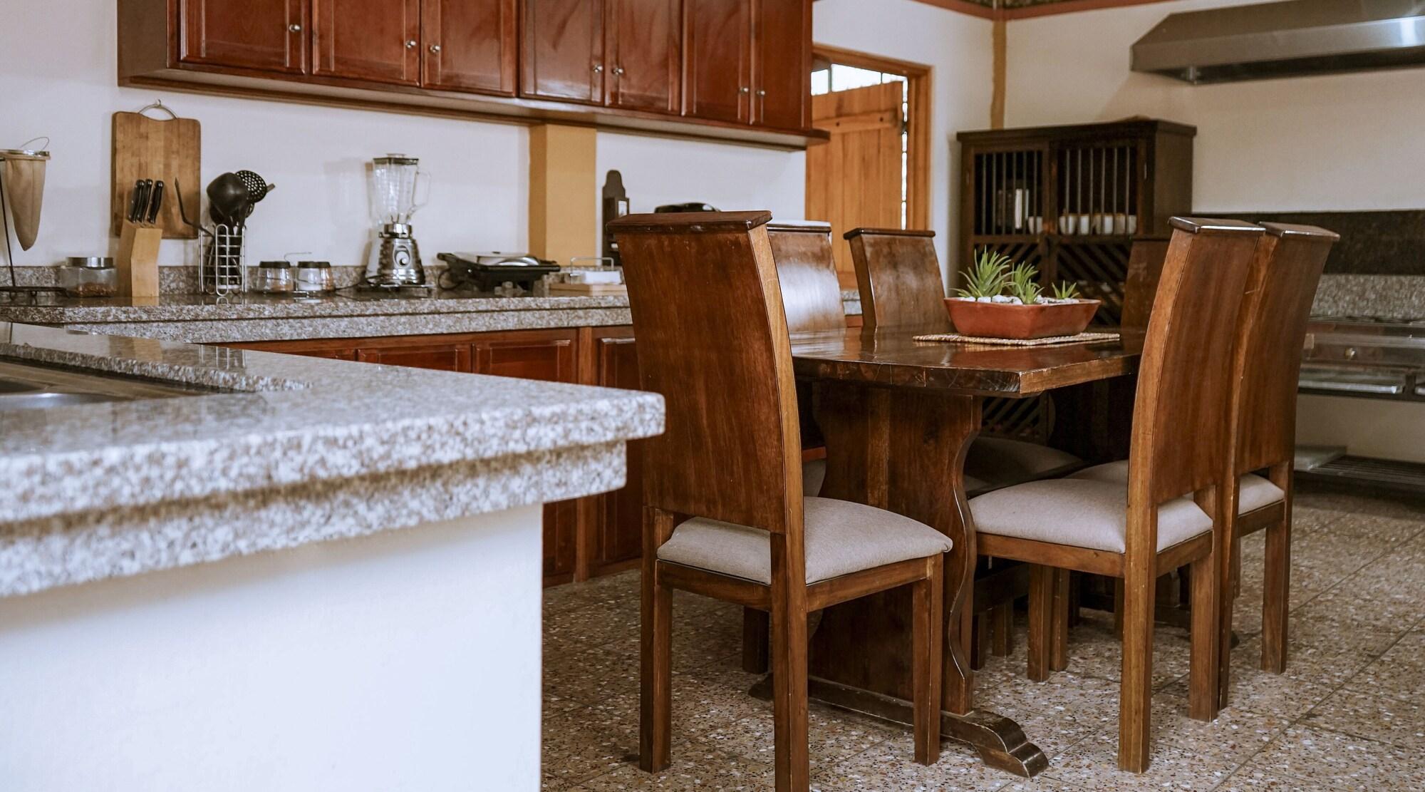 Equipamiento de Habitación Quinta María Isabel