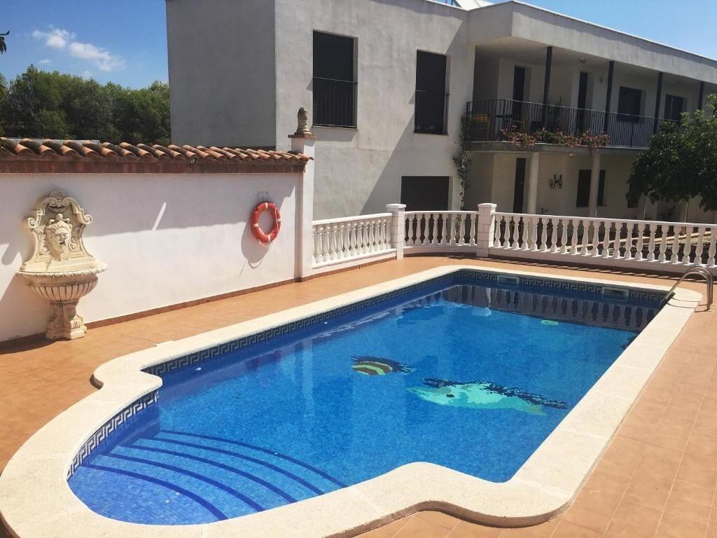 Varios hotel bon lloc