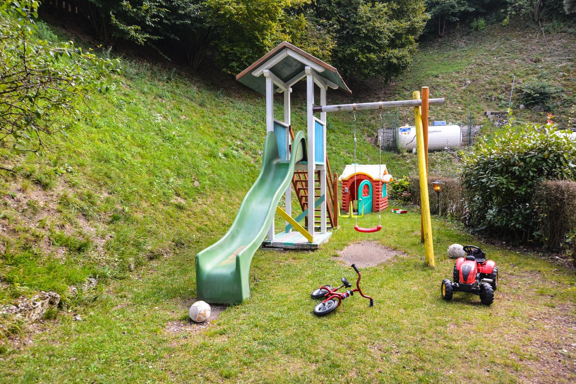 Instalaciones Recreativas Cima d'Oro