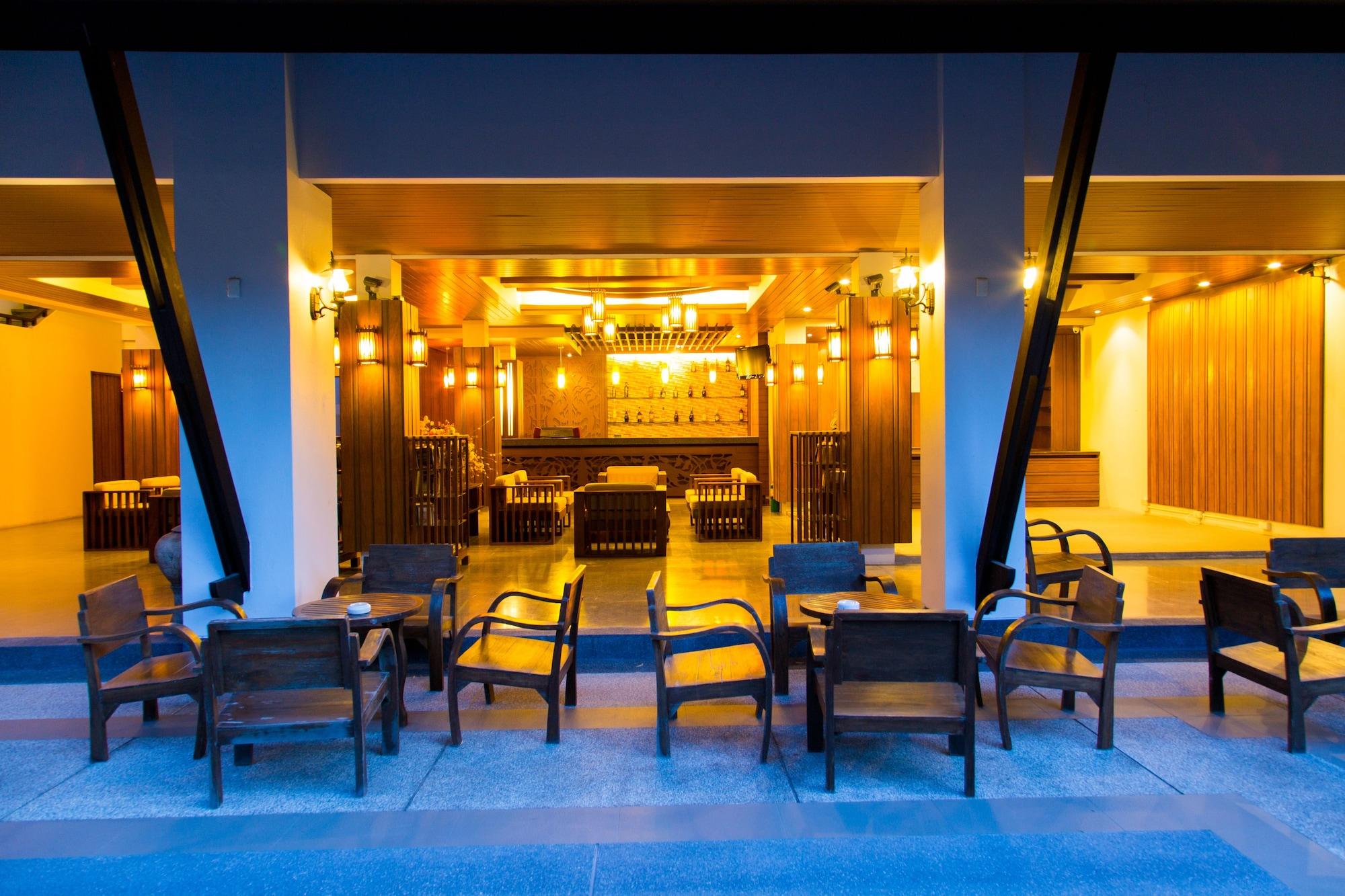 Vista Lobby Maehaad Bay Resort