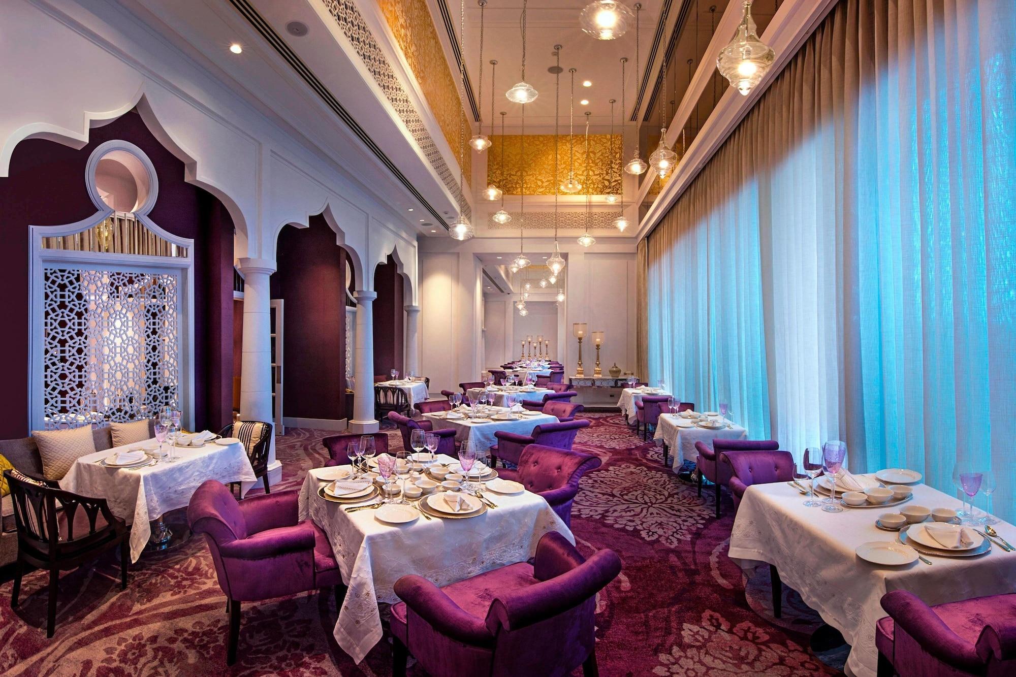 Restaurant ITC Kohenur, a Luxury Collection Hotel, Hyderabad