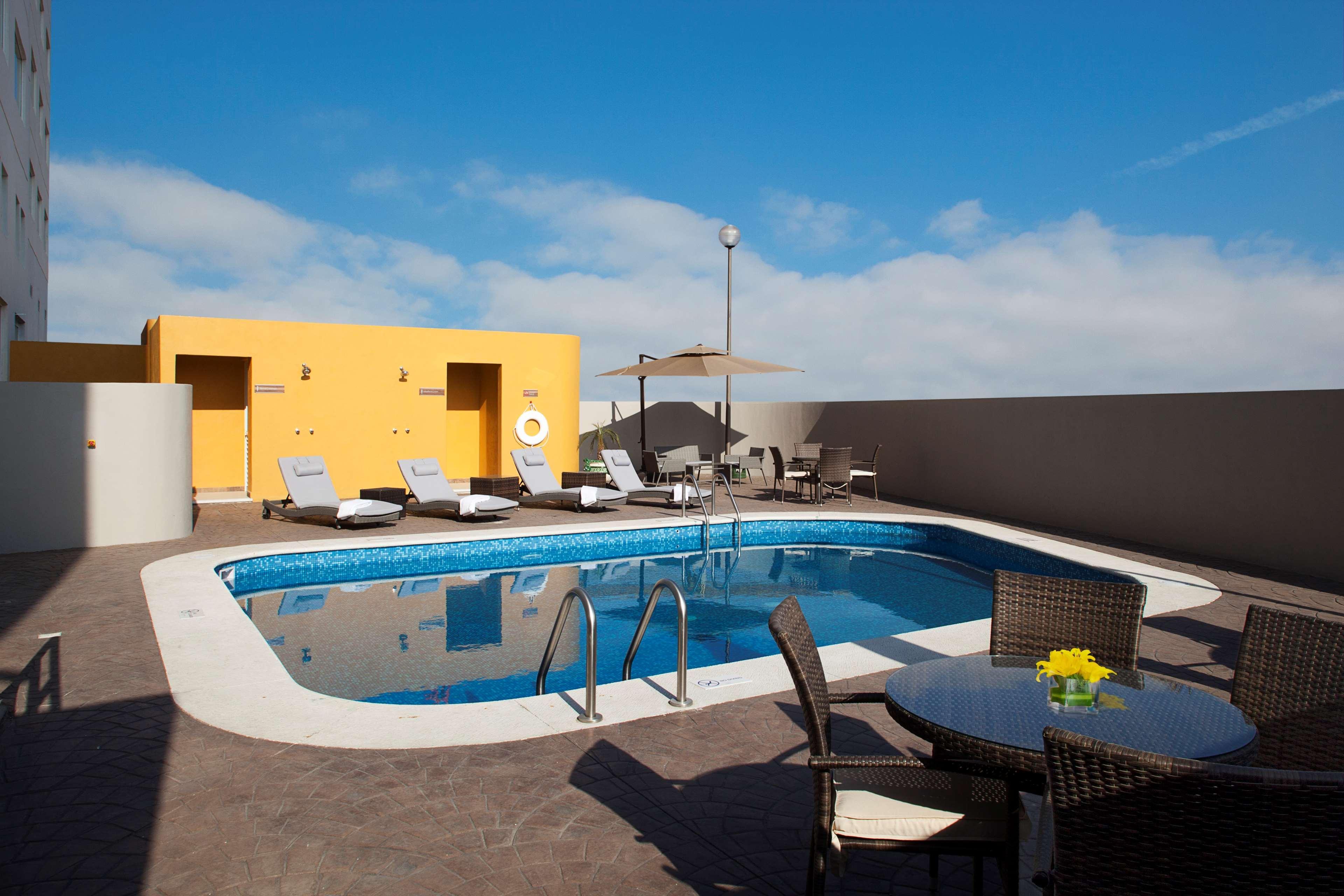 Vista Piscina Hampton Inn by Hilton Silao-Aeropuerto Bajio