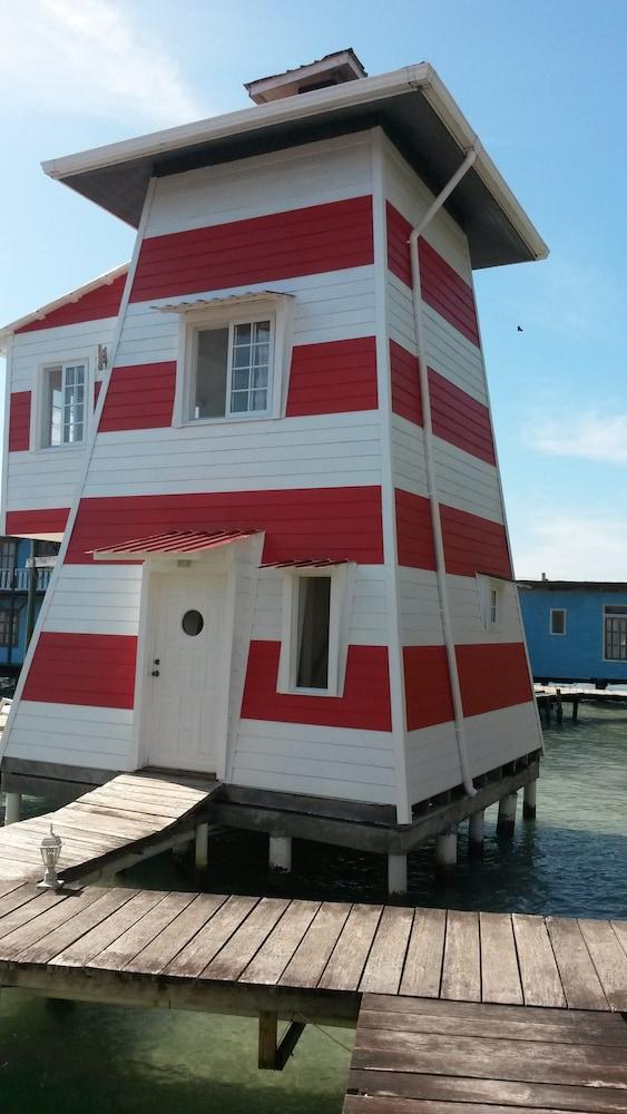 Vista Exterior El Faro del Colibri