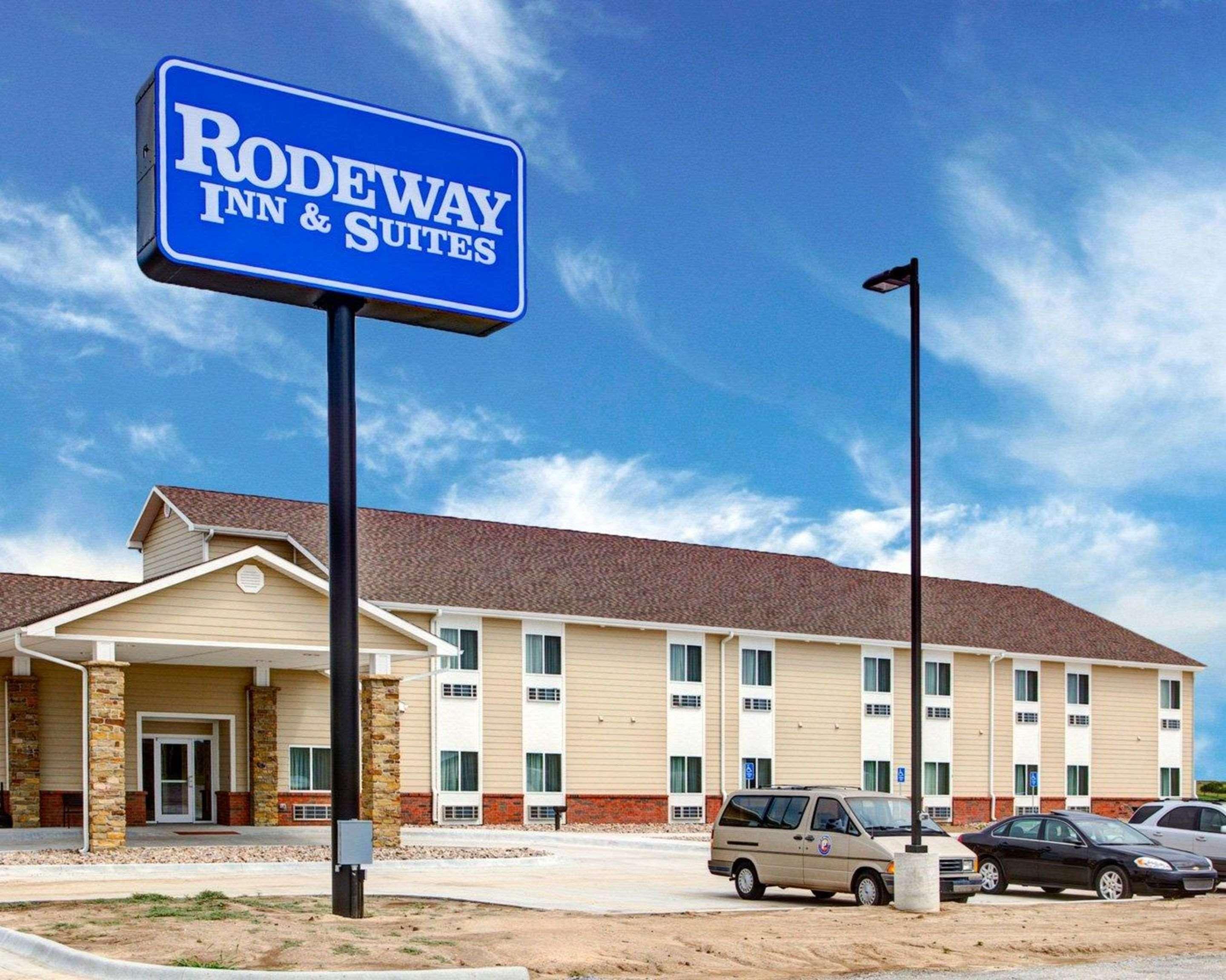 Vista Exterior Rodeway Inn & Suites Phillipsburg