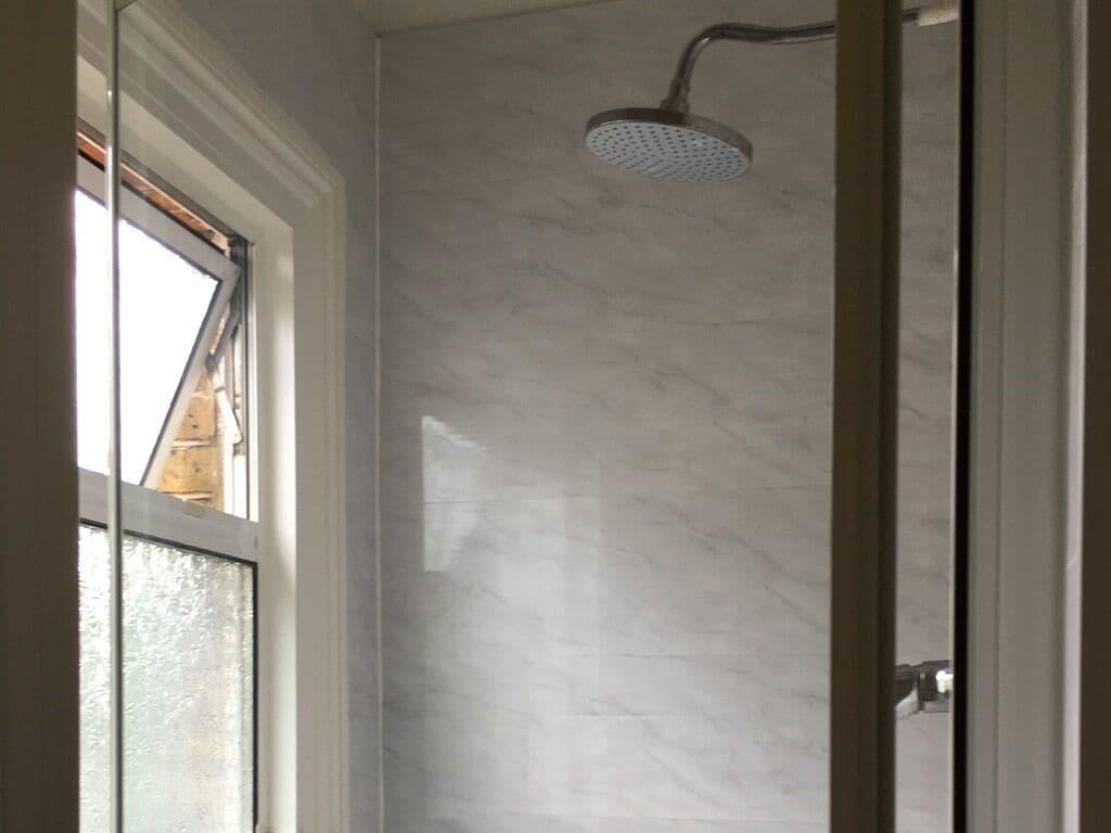 Varios The Bridge Inn