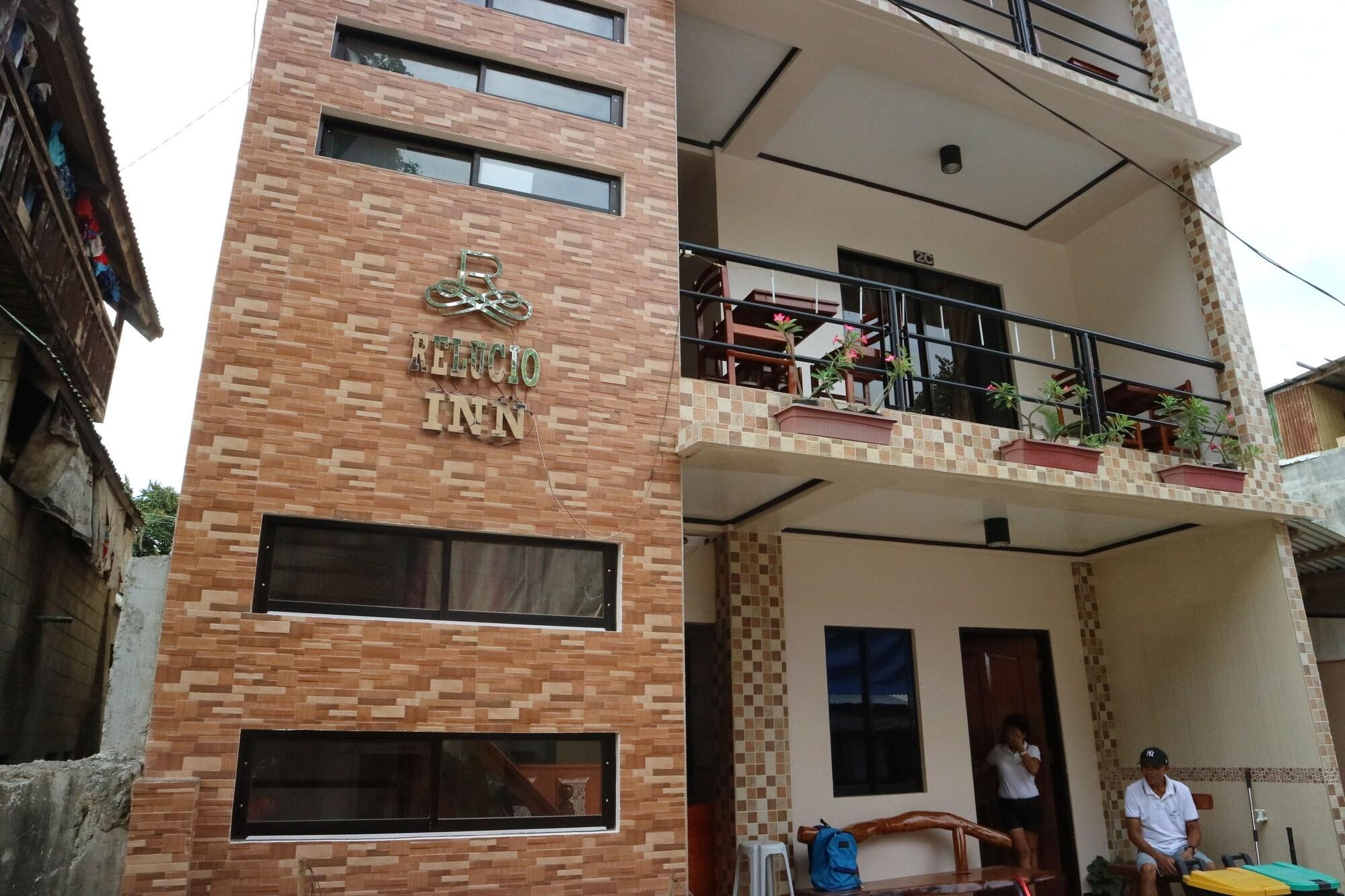 Varios Relucio Inn