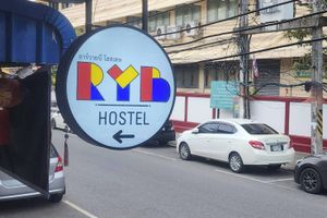 Alojamiento - RYB Hostel Phuket