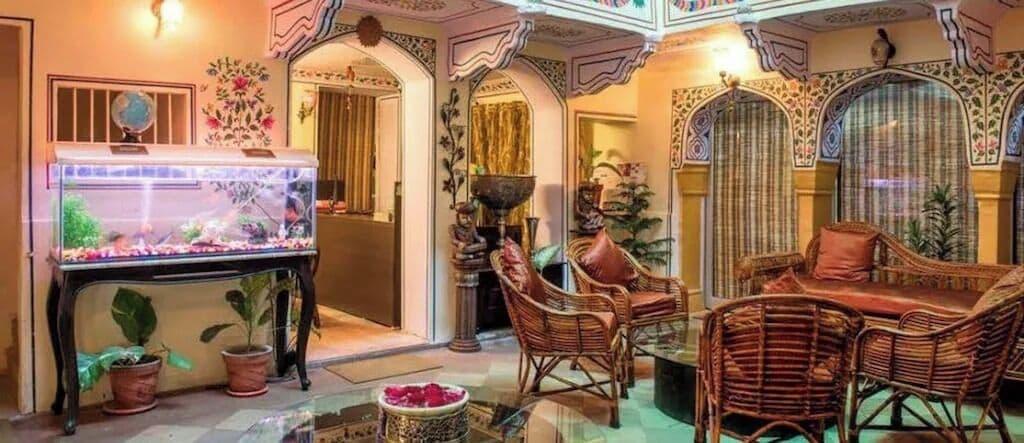 Restaurant Hotel Khandaka Mahal