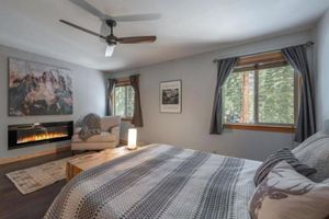 Alquiler Vacacional - Adorable Cabin 5 min walk to beach! Pet friendly