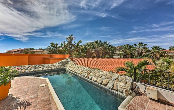 Luxe Cabo Retreat: Terrace w/ Stunning City Views! - Hoteles pet friendly en Cabo San Lucas