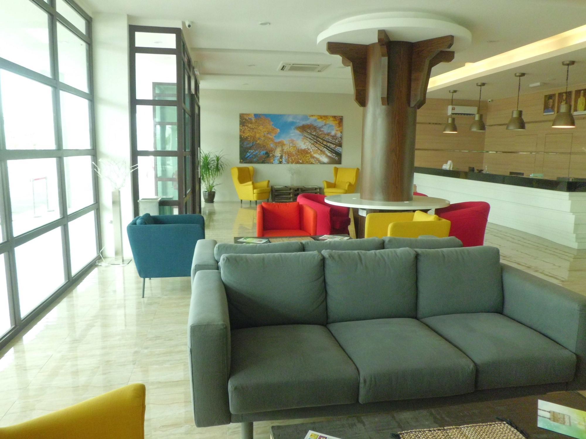 Vista Lobby The Inn Bintulu