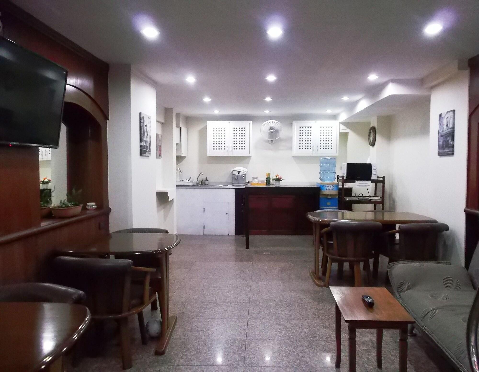Restaurant Chaiyapoon Inn