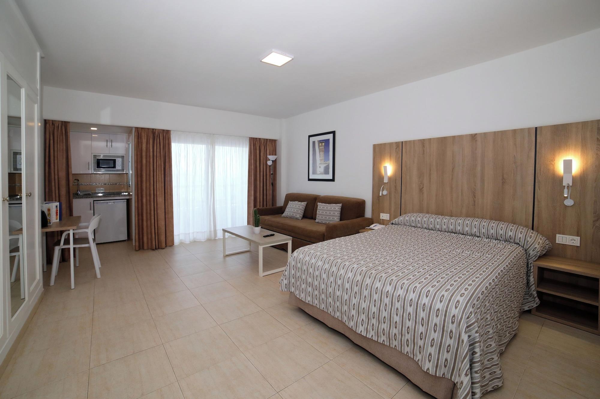 Habitación Aparthotel PYR Fuengirola