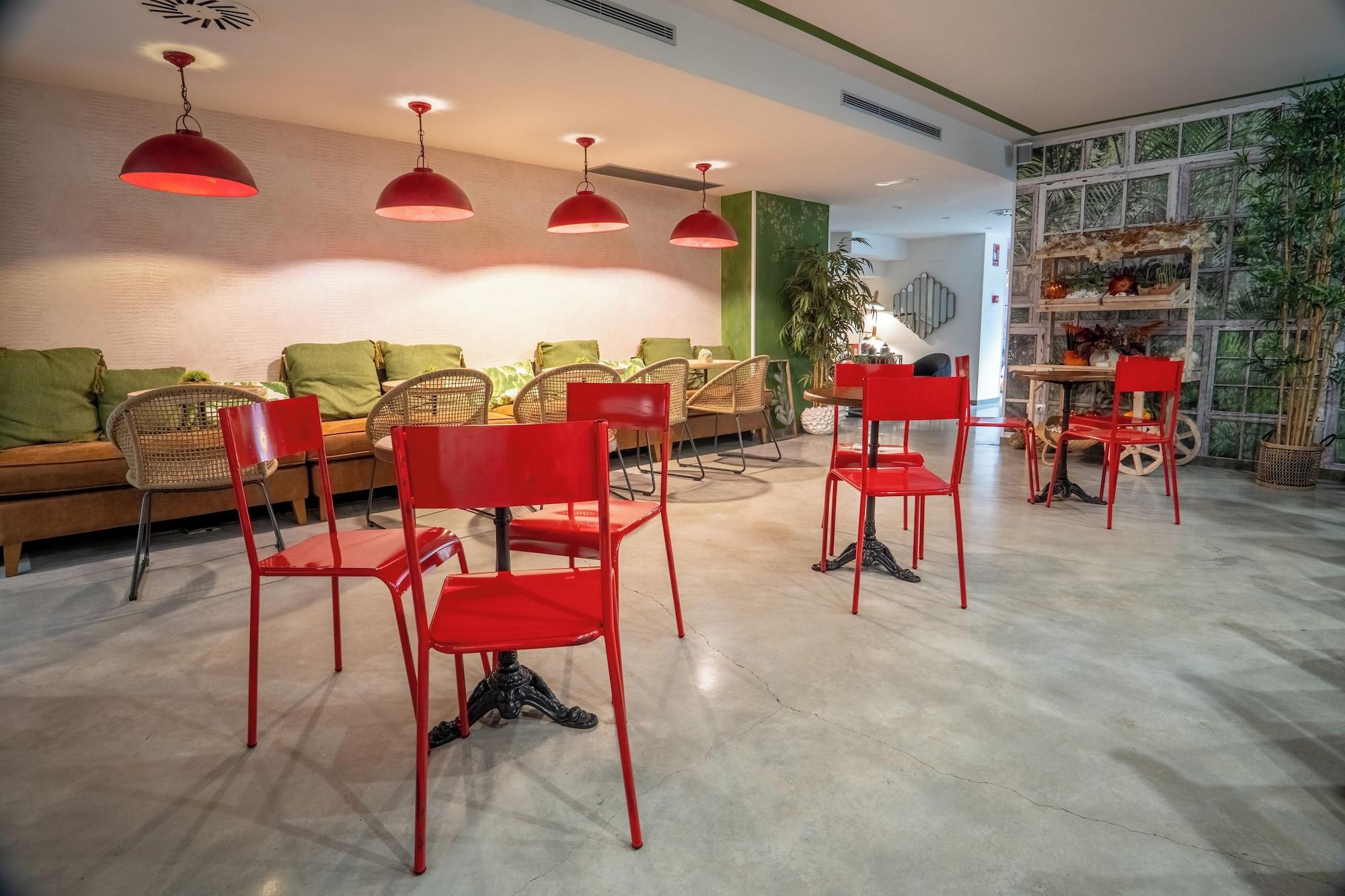 Bar/Salón Hotel Cuevas - Adults Only