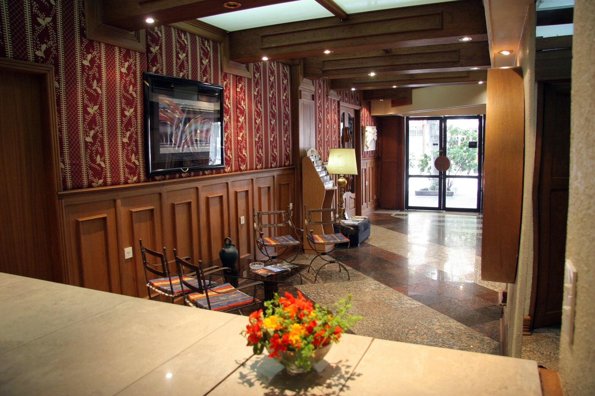 Vista Lobby Plaza Milenium