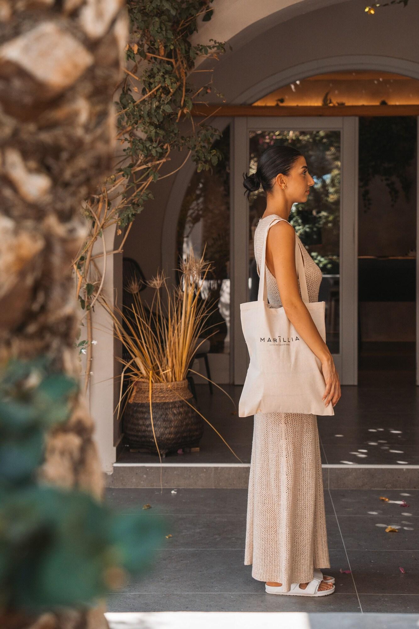 Vista Lobby Marillia Village