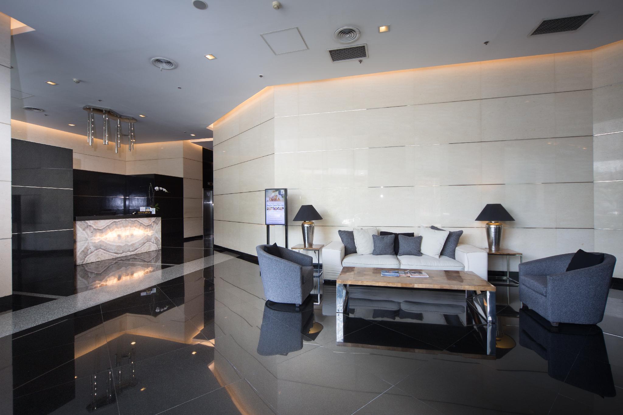 Vista Lobby The Alpha Suites