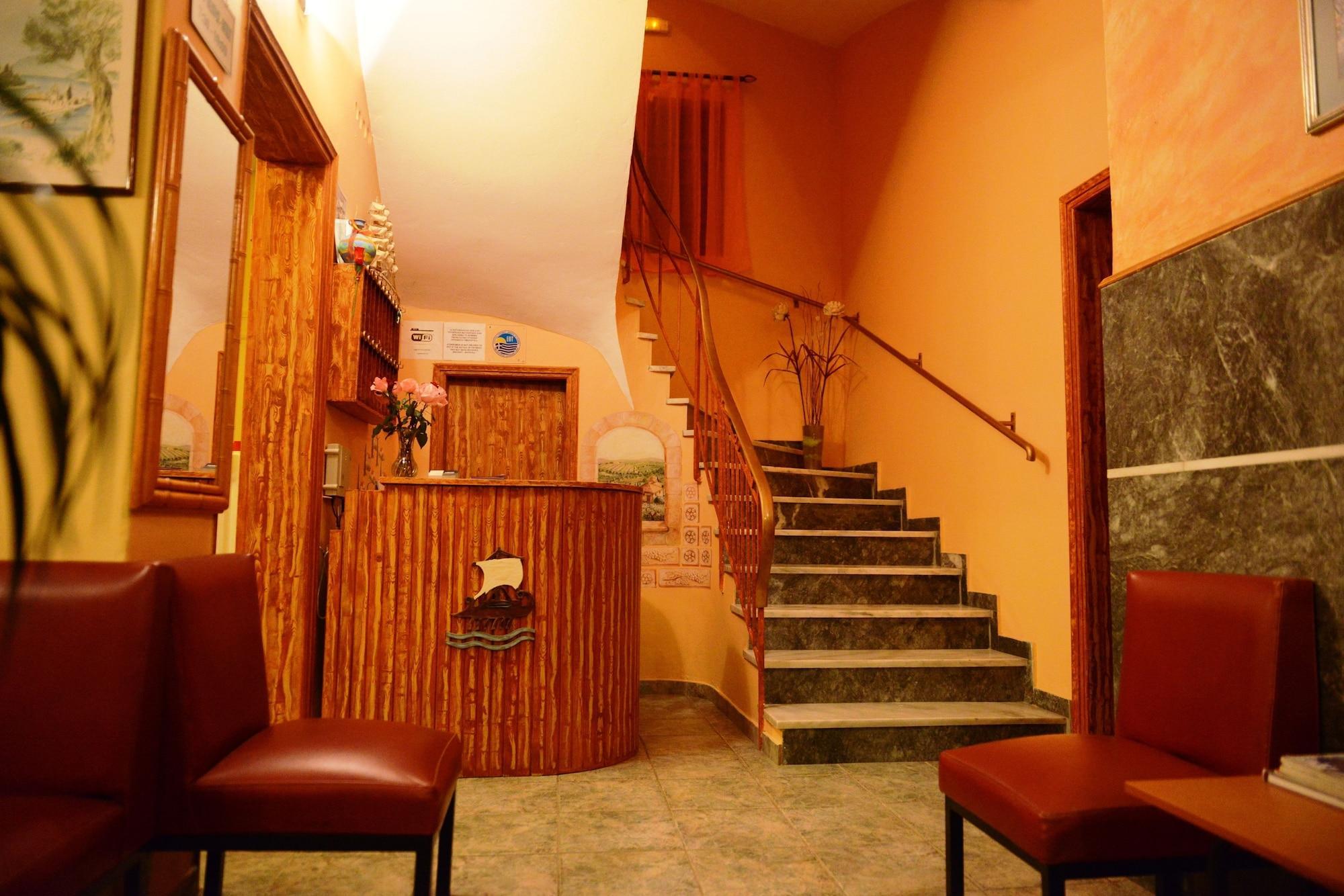 Vista Lobby Argo Hotel