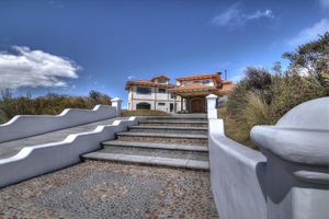 Alojamiento - Hacienda Los Mortiños