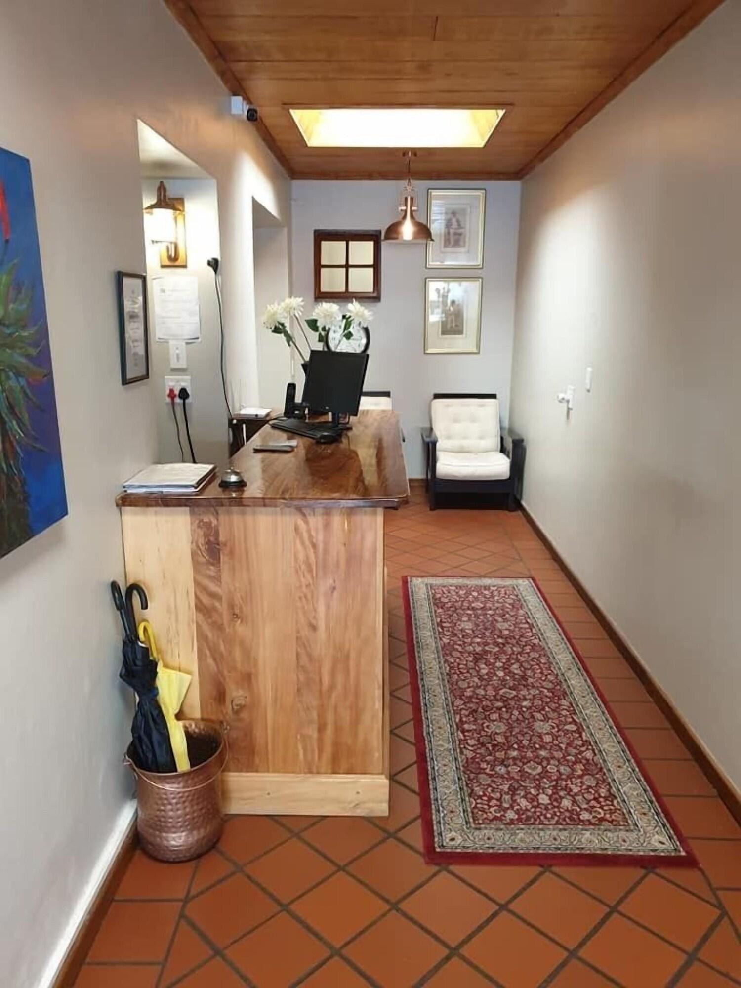 Vista Lobby 137 High Street Guest House