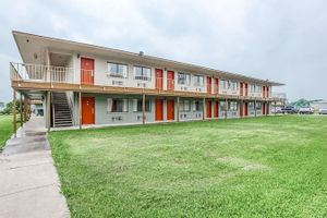 Alojamiento - Studio Suites