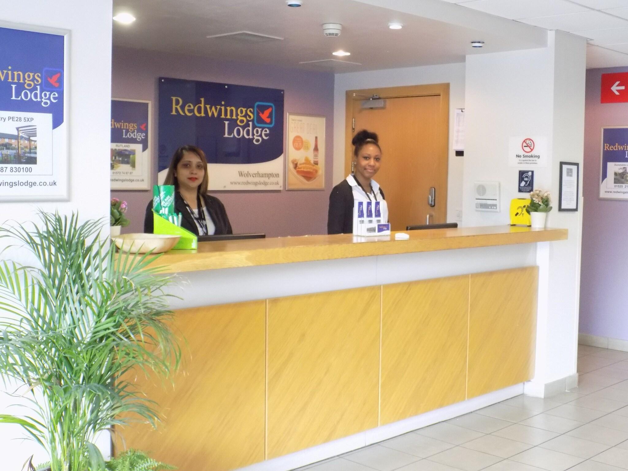 Vista Lobby Redwings Lodge Wolverhampton