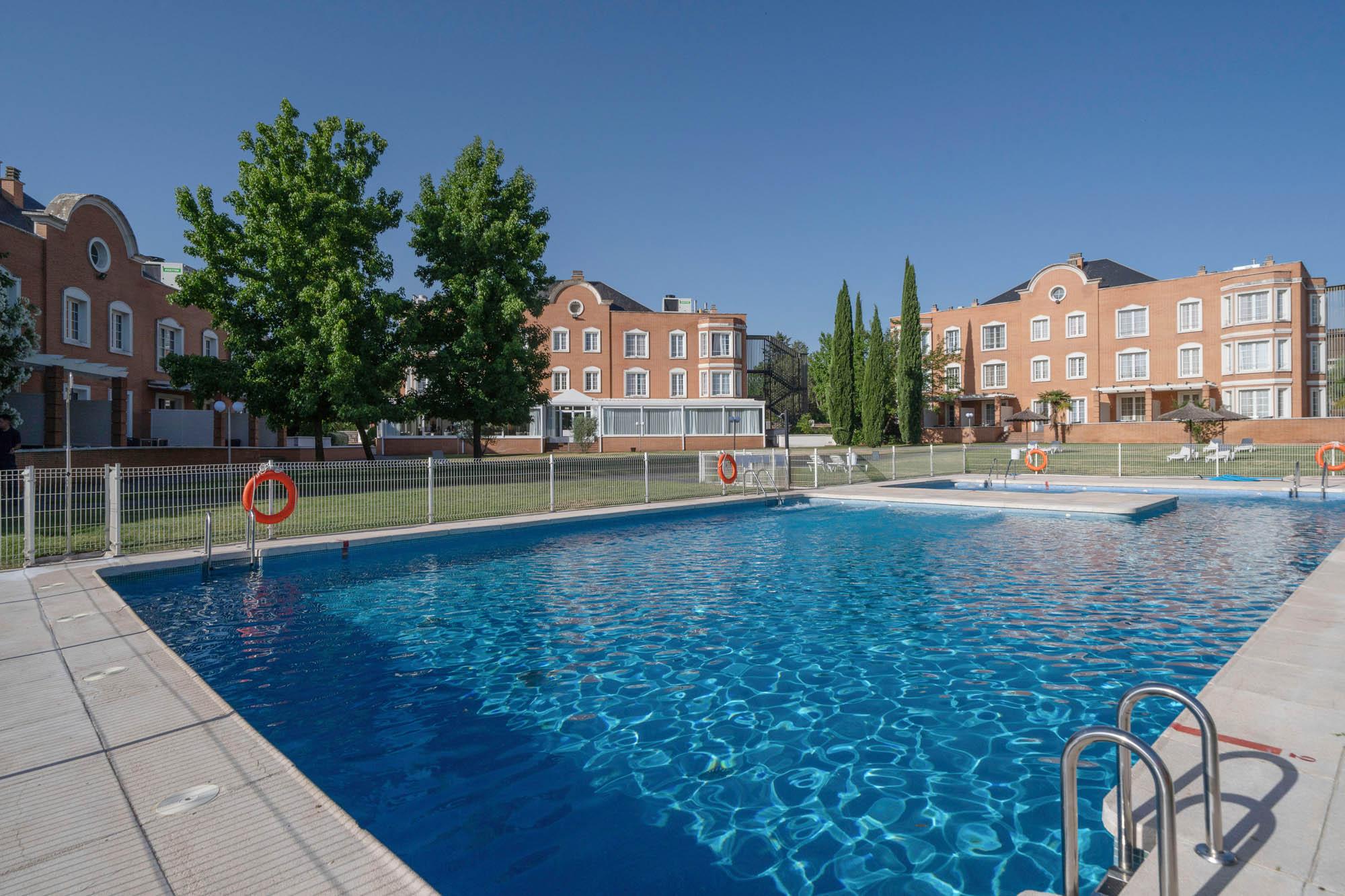Vista Piscina Exe Zarzuela Park