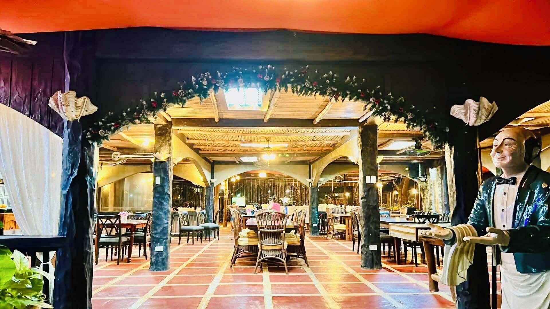 Restaurant Potipot Gateway Resort