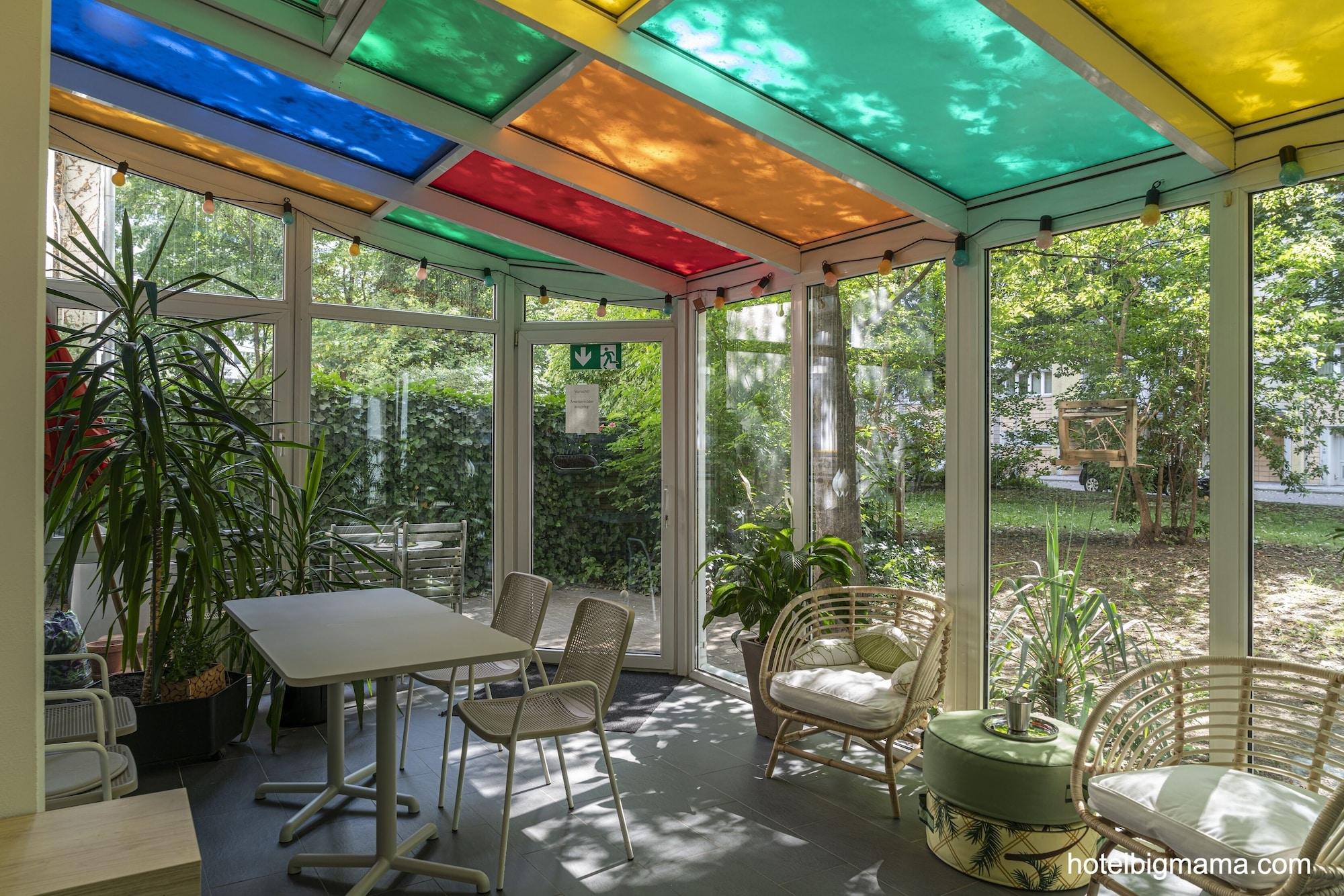 Vista Exterior BIG MAMA Leipzig