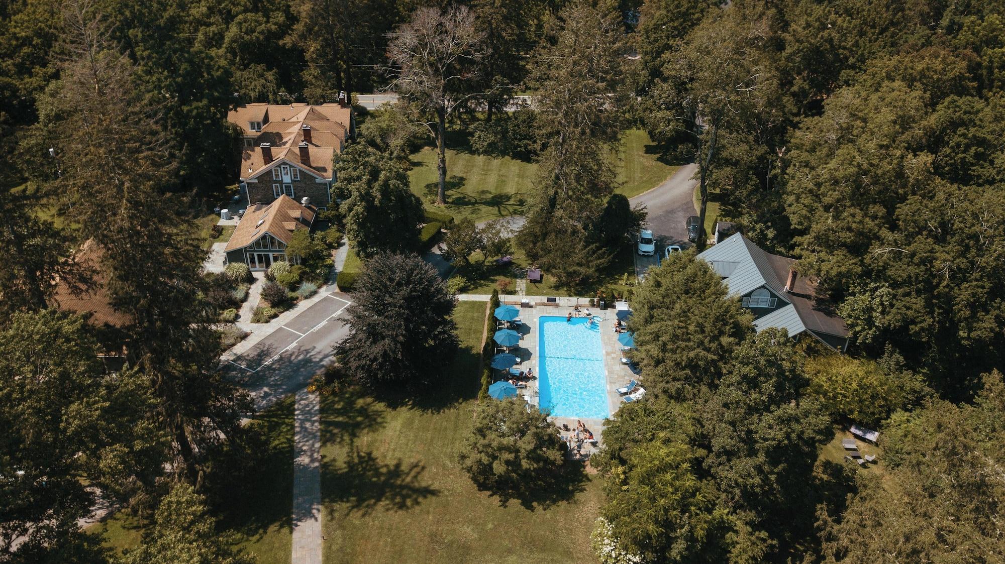 Vista Exterior Hasbrouck House