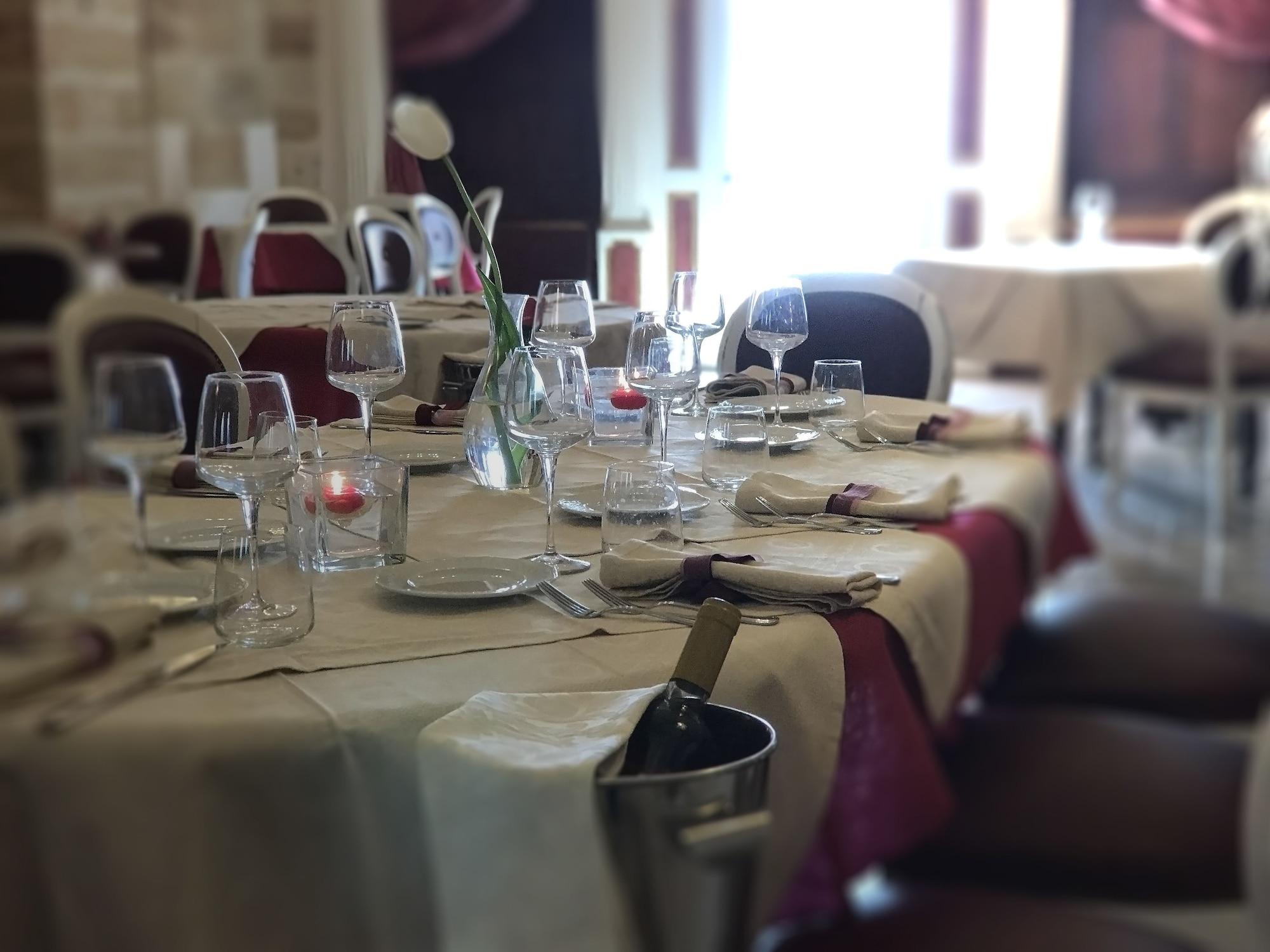 Restaurant Kelina Charme Hotel by Cantine Due Palme