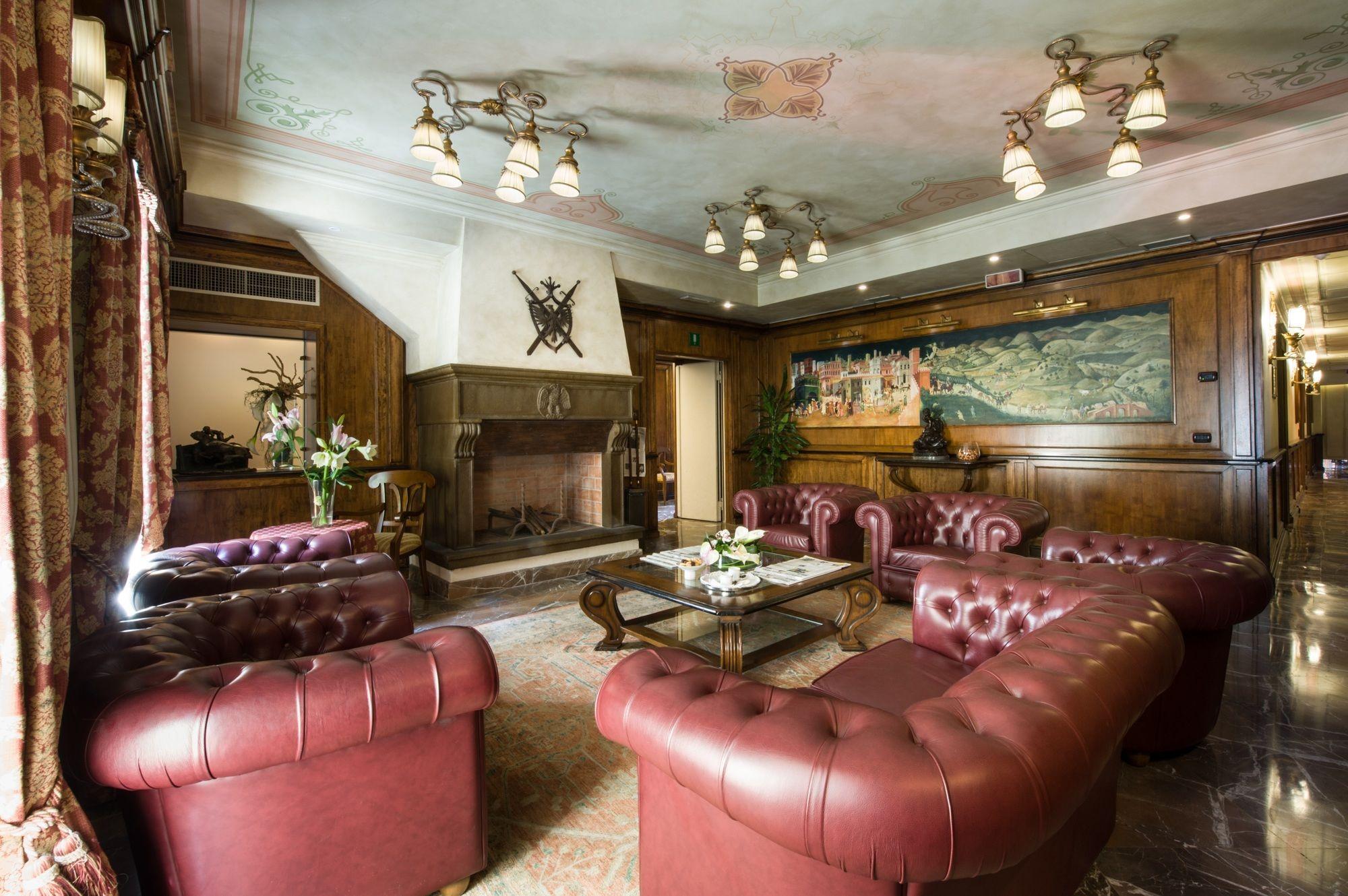 Vista Lobby Hotel Adler Cavalieri